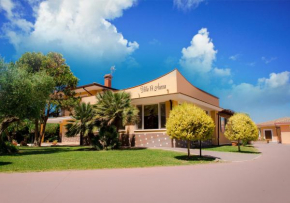  Hotel Villa Aurora  Латина